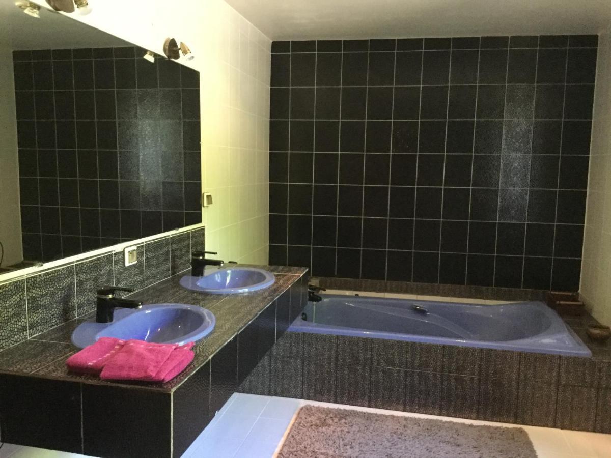 Chez Patricia Bed & Breakfast Castelnau-Montratier Dış mekan fotoğraf